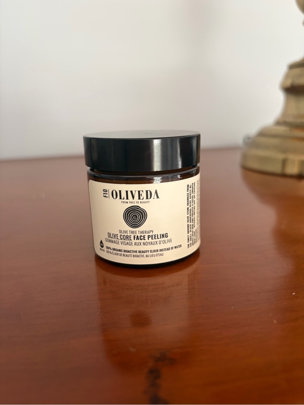 F10 The Olive Tree Oliveda Core Face Peeling